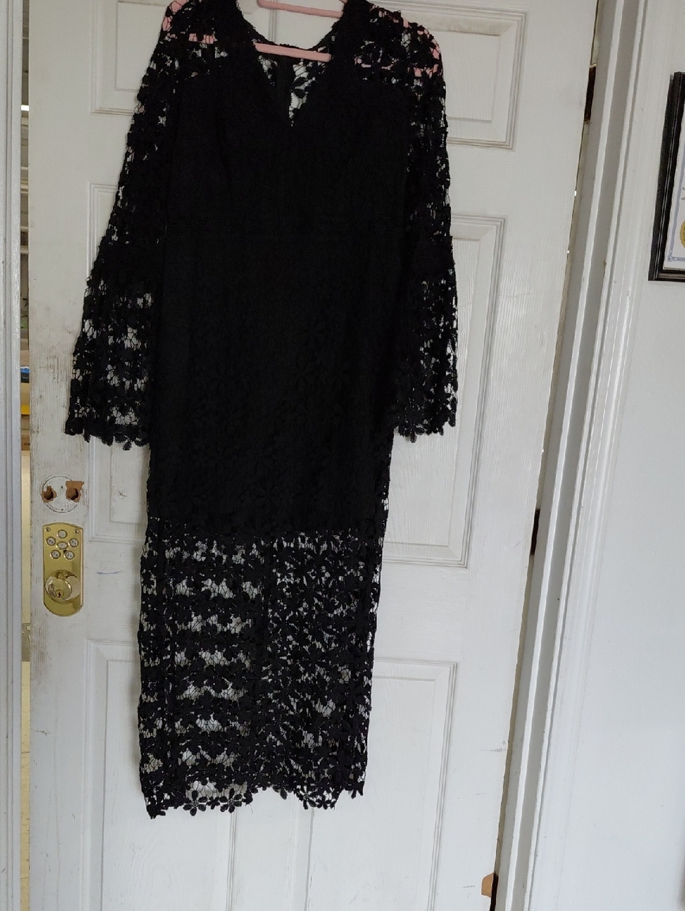 Classic Black Lace Long-Sleeve Dress
